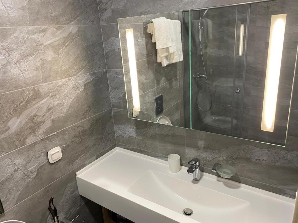Astana Apartments Екстер'єр фото